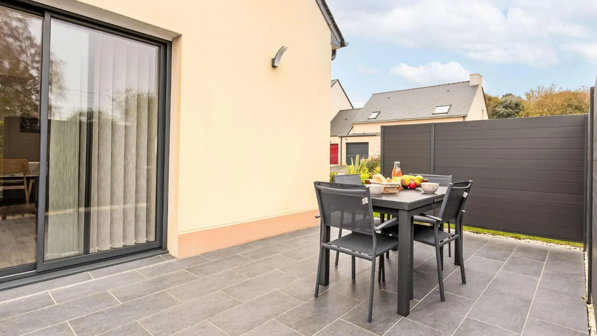 Holiday Home Clos Miroir By Interhome Cancale 0*,  Fransa